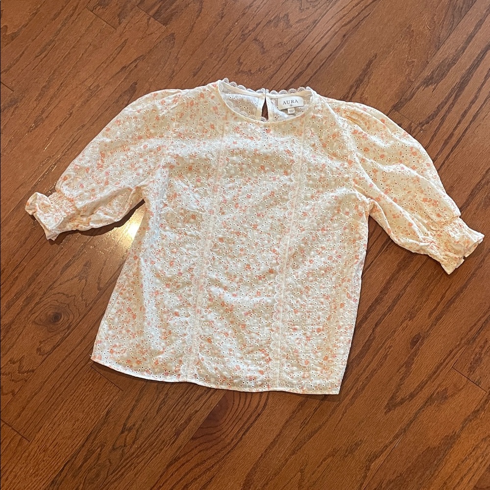 Aura Cream Floral Eyelet Puff Sleeve Blouse